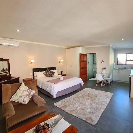 Luneburgh Cottages East London Esterno foto