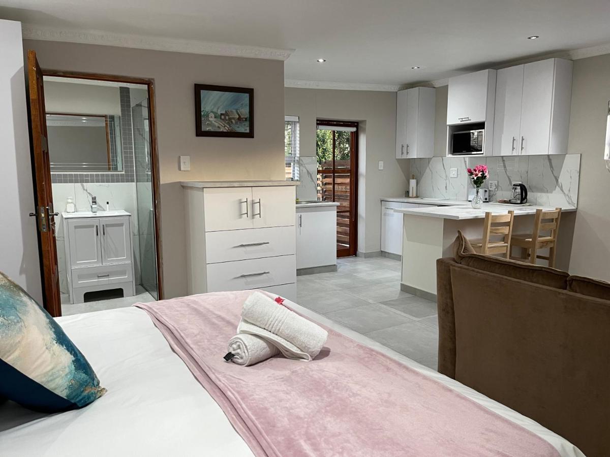 Luneburgh Cottages East London Esterno foto
